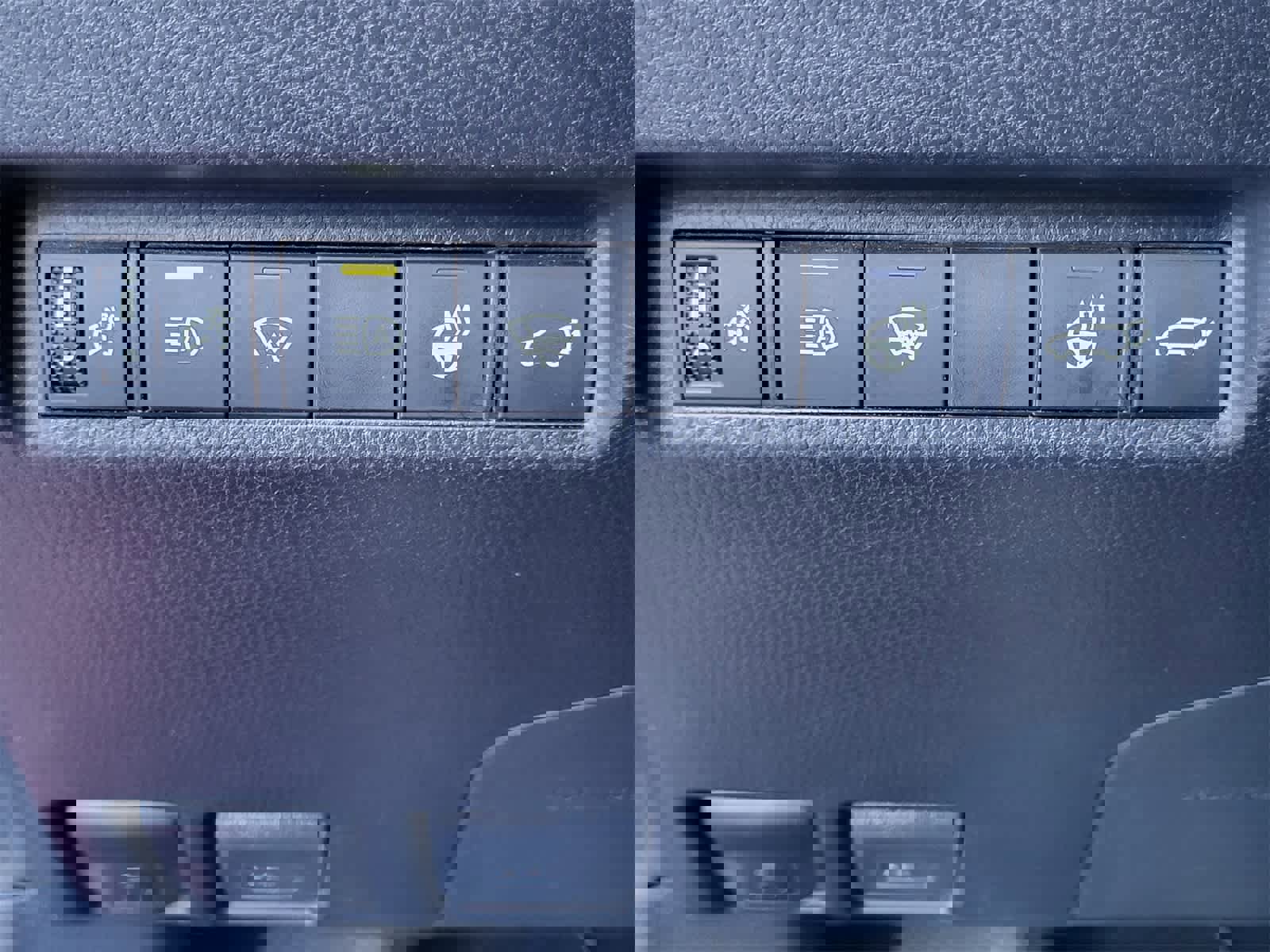 Used 2020 Toyota RAV4 XLE Premium image 19