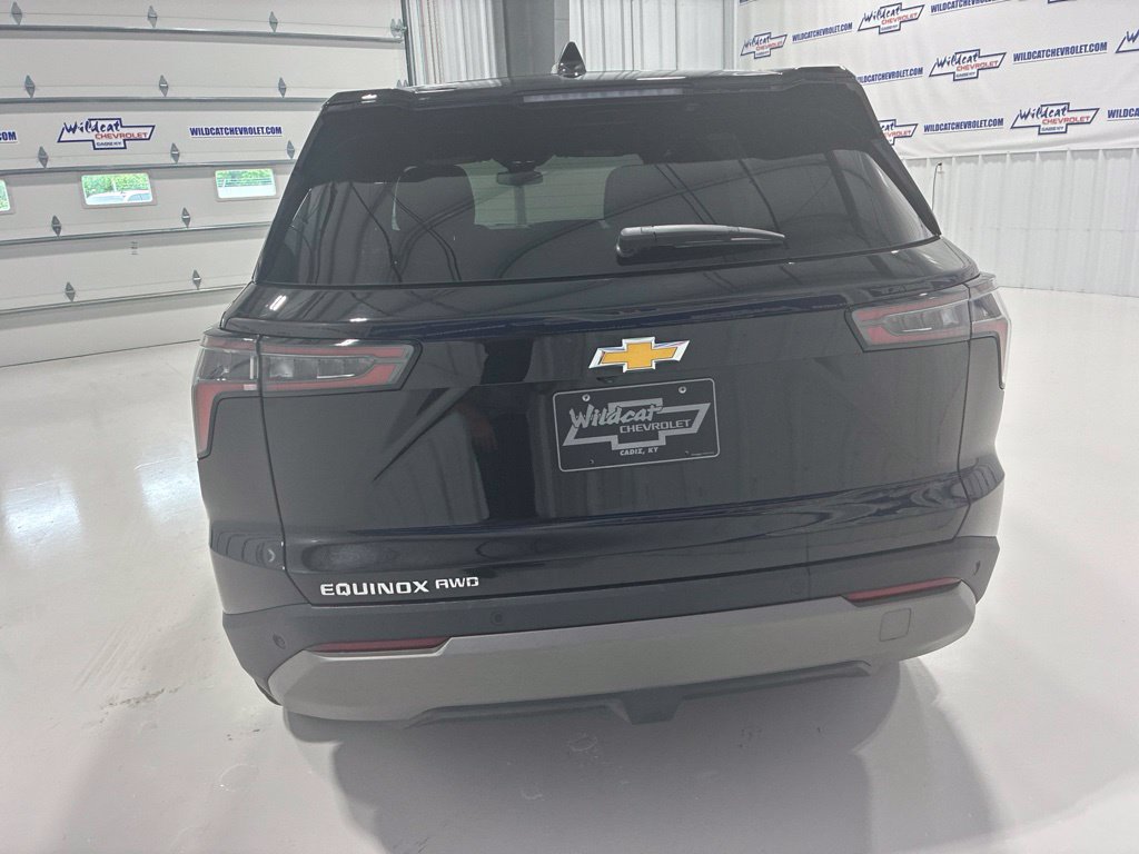Used 2026 Chevrolet Equinox LT AWD/4WD image 5