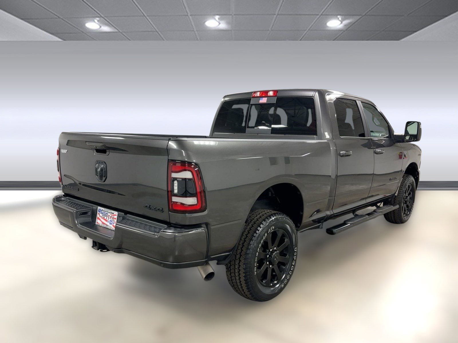 Used 2024 RAM 2500 Laramie w/ Night Edition image 8