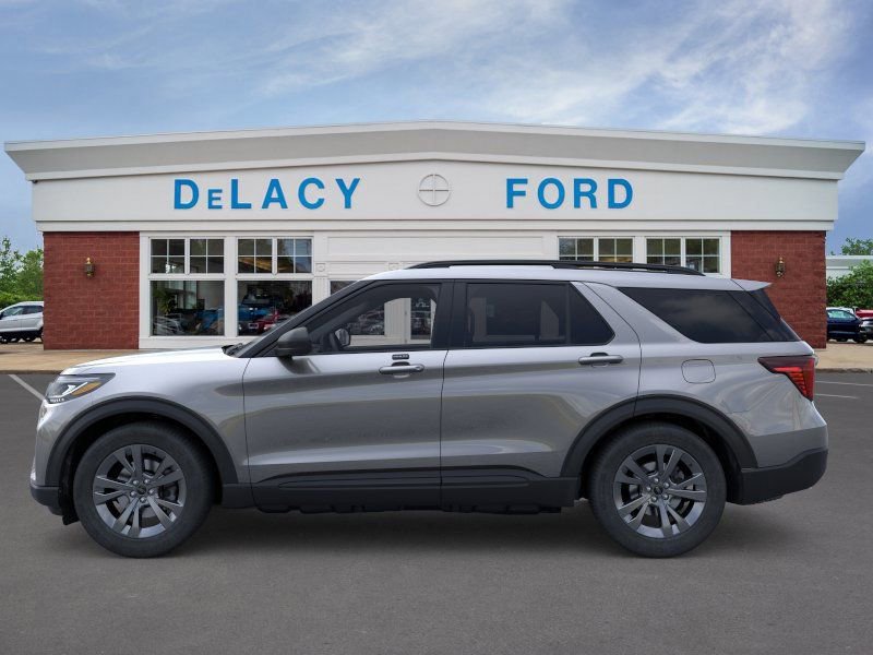 New 2026 Ford Explorer Active AWD/4WD image 4