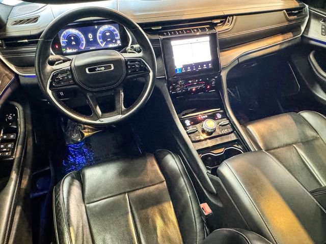 Used 2022 Jeep Grand Cherokee Overland w/ Luxury Tech Group IV image 41