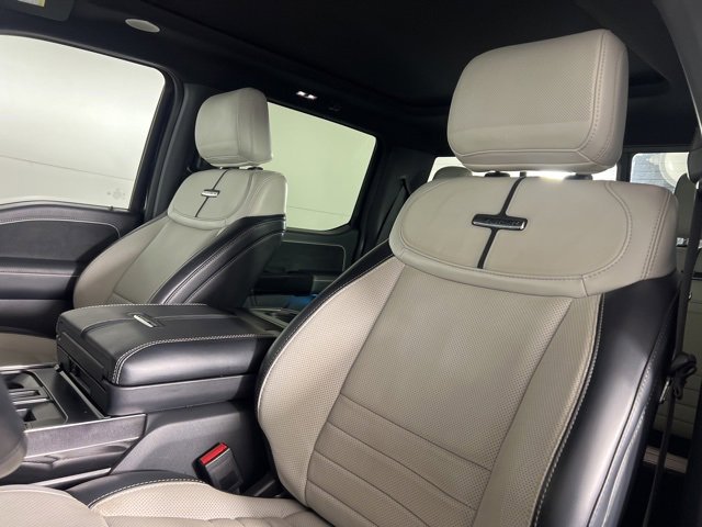 Used 2023 Ford F150 Lightning Platinum image 21