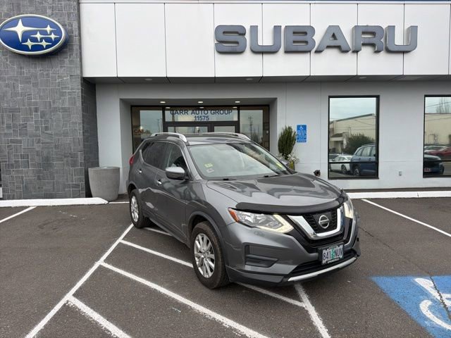 Used 2017 Nissan Rogue SV AWD/4WD image 1