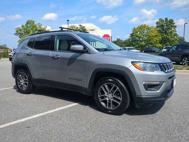 Used 2019 Jeep Compass Latitude w/ Popular Equipment Group FWD image 2