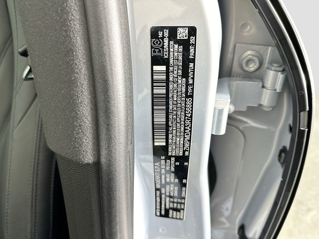 Used 2024 Maserati Grecale GT image 36