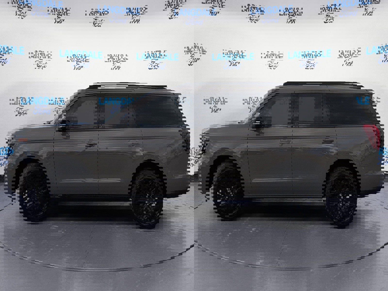 New 2026 Ford Expedition Platinum w/ Stealth Performance Package image 10