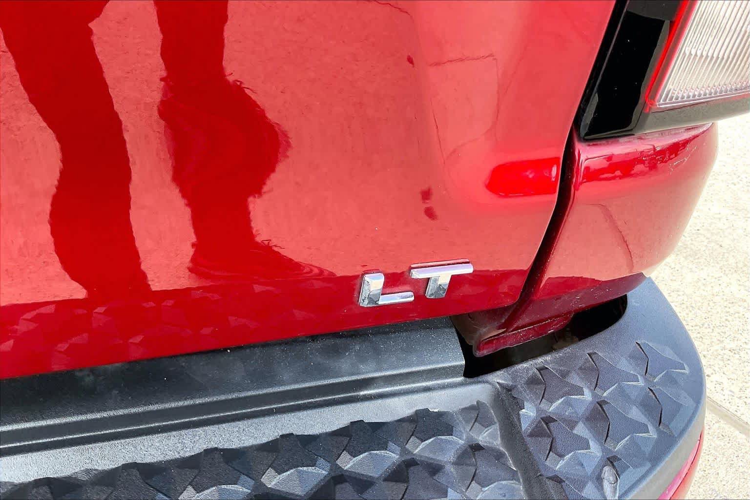 Used 2023 Chevrolet Colorado LT RWD image 26