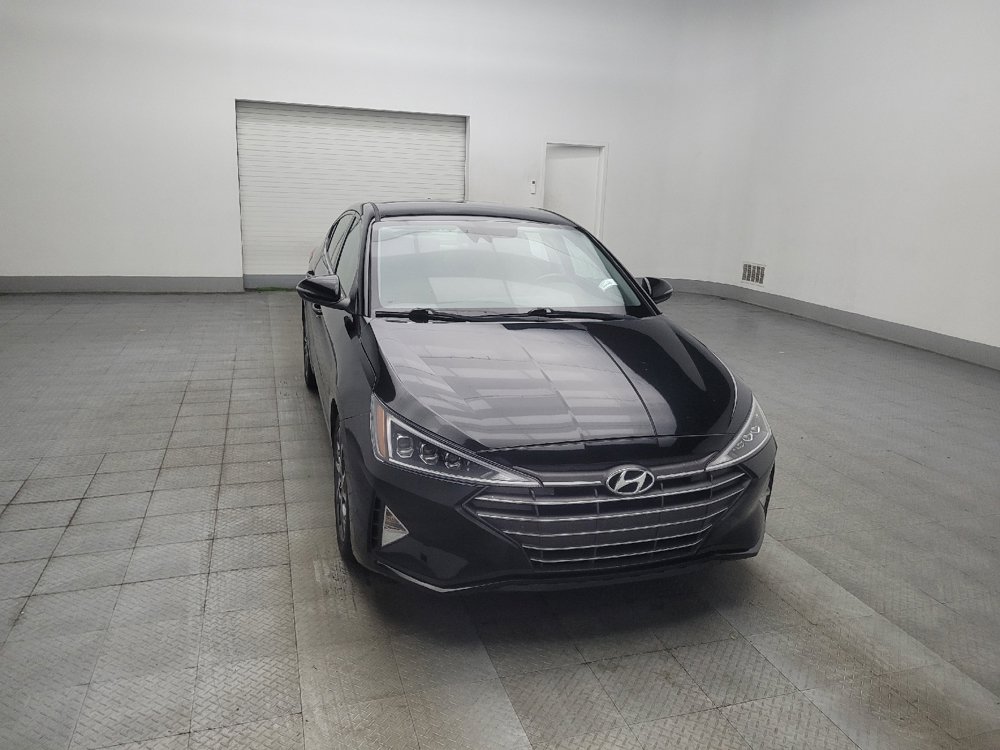 Used 2019 Hyundai Elantra Limited FWD image 14
