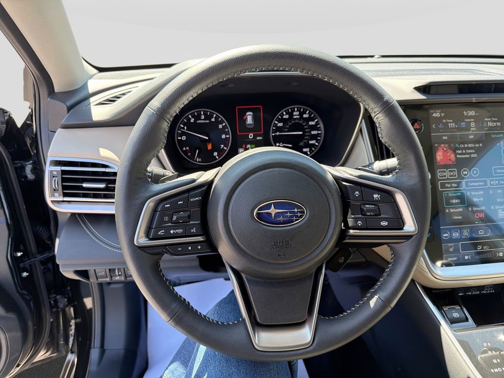 Used 2025 Subaru Outback Limited image 16