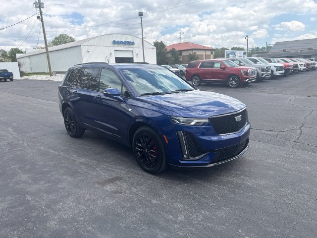 Used 2024 Cadillac XT6 Sport w/ LPO, Onyx Lite Package AWD/4WD image 12