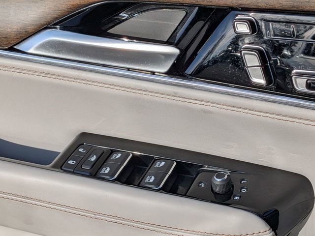 Used 2024 Jeep Grand Wagoneer Series II w/ Convenience Group III image 14