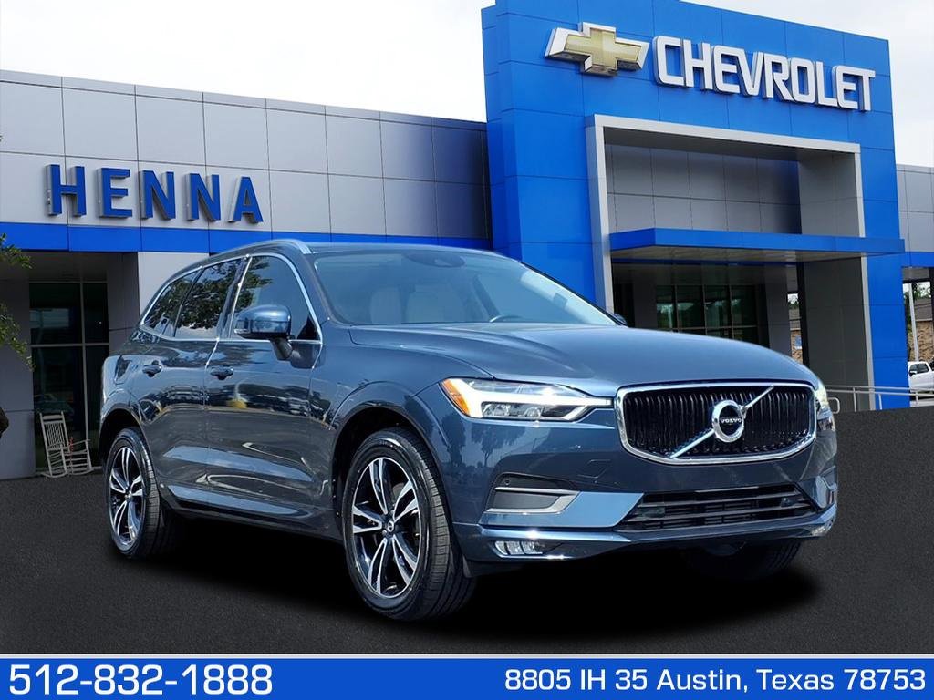 Used 2021 Volvo XC60 T5 Momentum w/ Premium Package