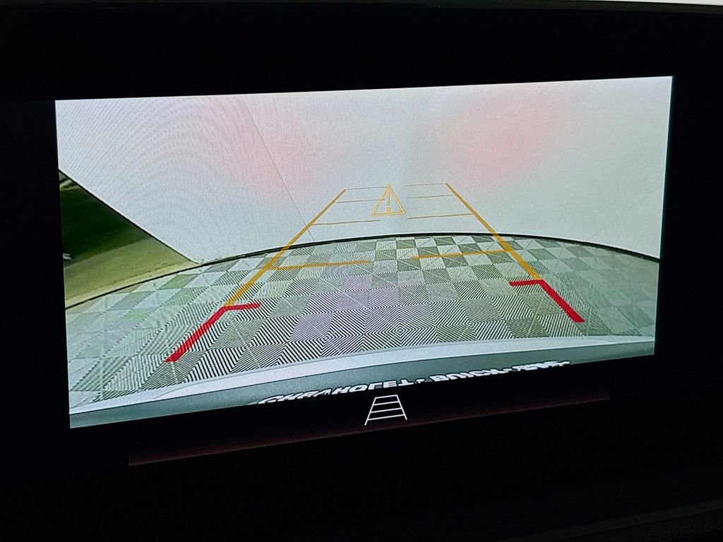 Used 2025 Buick Envista Preferred w/ Convenience I Package image 17