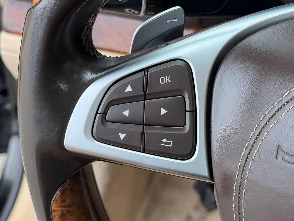 Used 2018 Mercedes-Benz SL 450 image 23