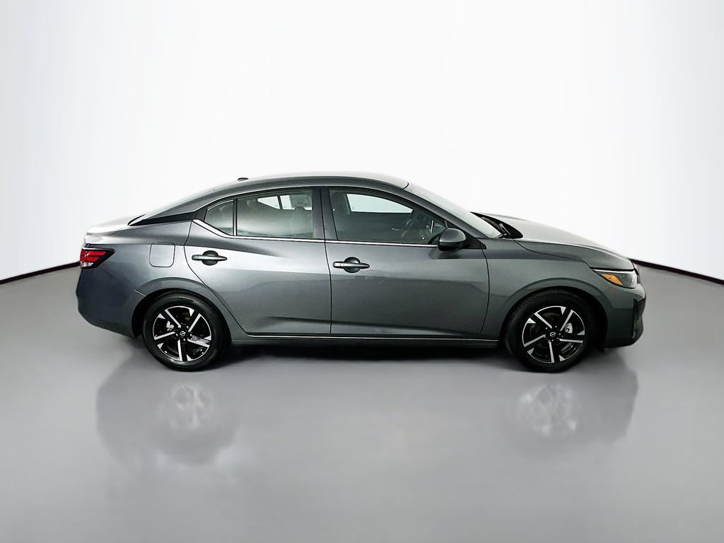 Used 2025 Nissan Sentra SV FWD image 8