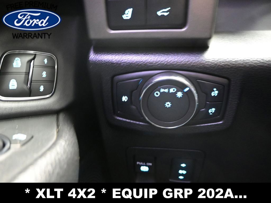 Used 2018 Ford Expedition Max XLT RWD image 19
