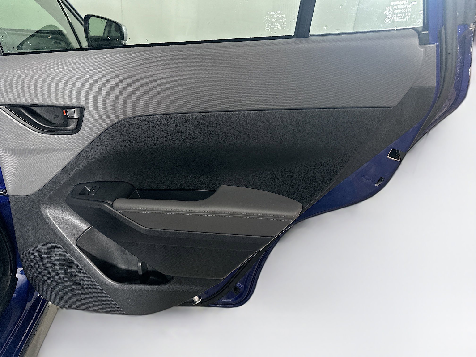 Used 2024 Subaru Crosstrek 2.0i Premium image 28