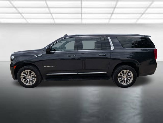 Used 2023 GMC Yukon XL SLT AWD/4WD image 32