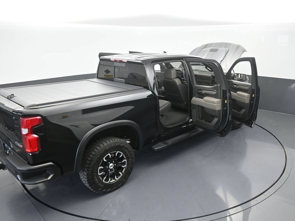 Used 2025 Chevrolet Silverado 1500 ZR2 w/ Technology Package AWD/4WD image 80