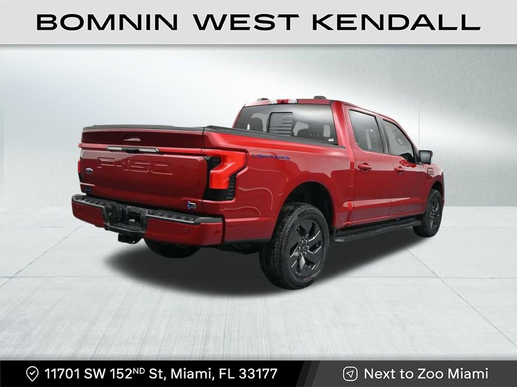 Used 2023 Ford F150 Lightning Lariat w/ Max Trailer Tow Package image 5