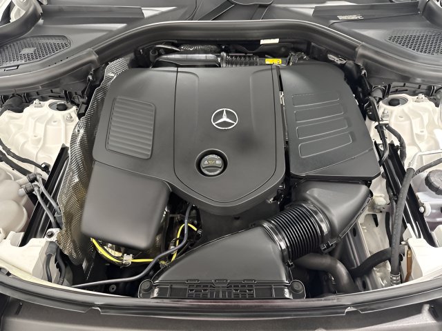Used 2026 Mercedes-Benz GLC 300 4MATIC image 10