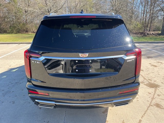 New 2025 Cadillac XT6 Luxury image 4