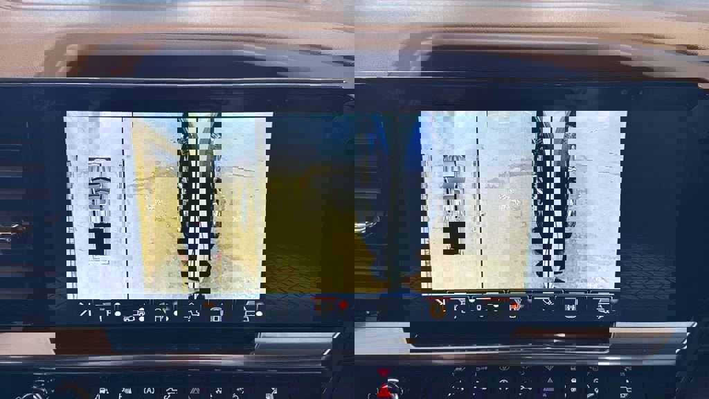 New 2026 GMC Sierra 1500 SLT w/ SLT Premium Plus Package image 40