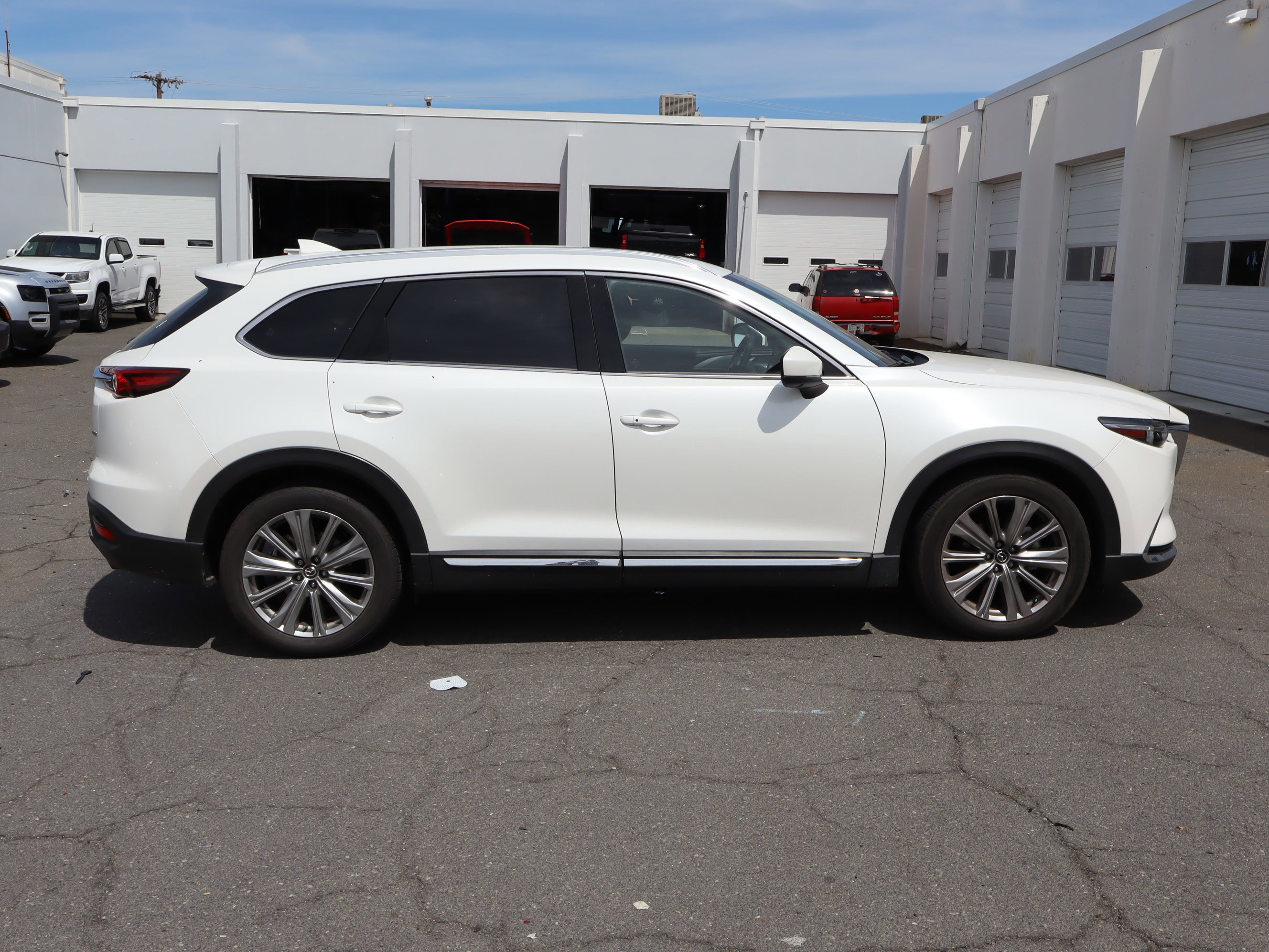 Used 2022 MAZDA CX-9 Signature AWD/4WD image 11
