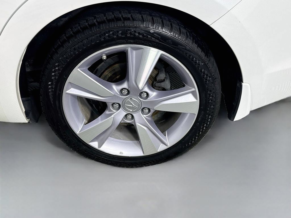 Used 2014 Acura ILX w/ Technology Package FWD image 33