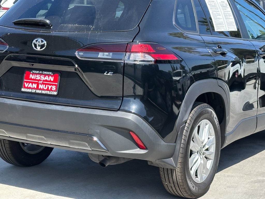 Used 2026 Toyota Corolla Cross LE w/ Moonroof Package FWD image 8