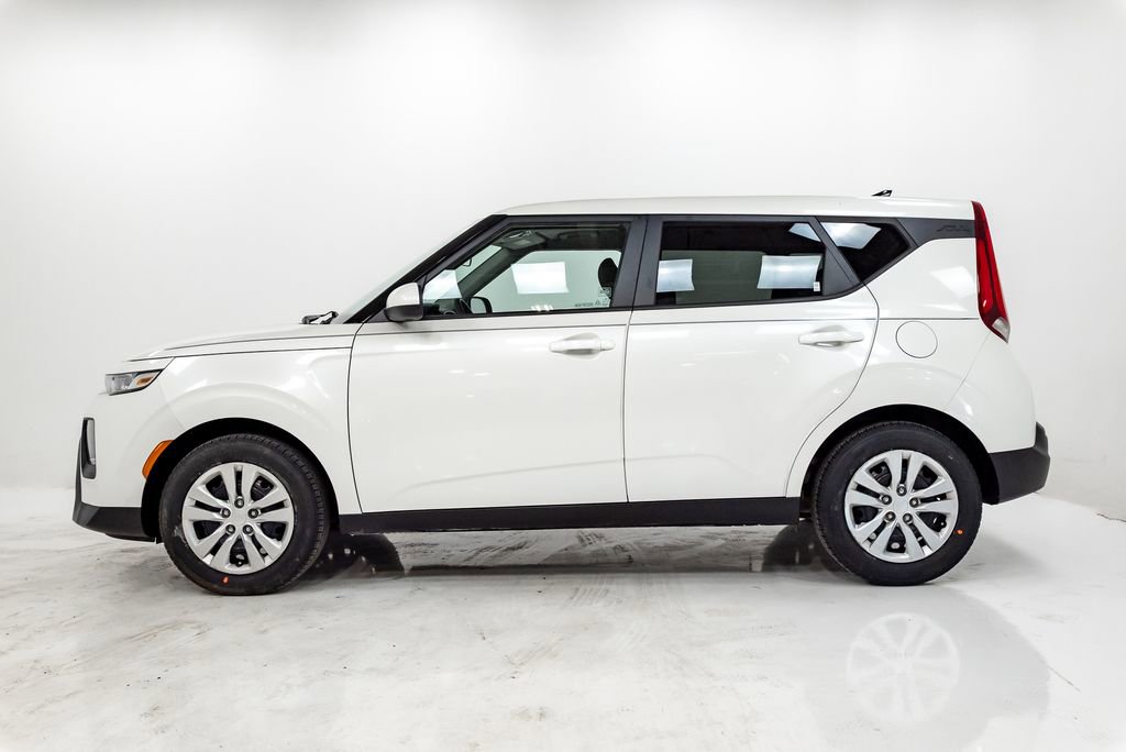 Certified 2020 Kia Soul LX FWD image 25
