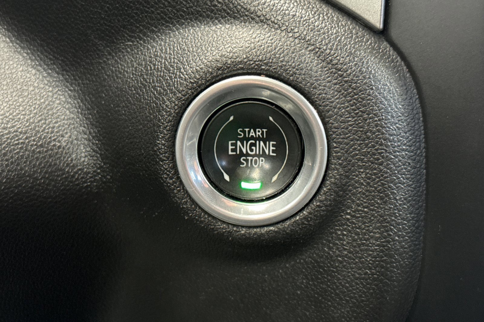 Used 2020 Chevrolet Silverado 1500 RST w/ All-Star Edition RWD image 20