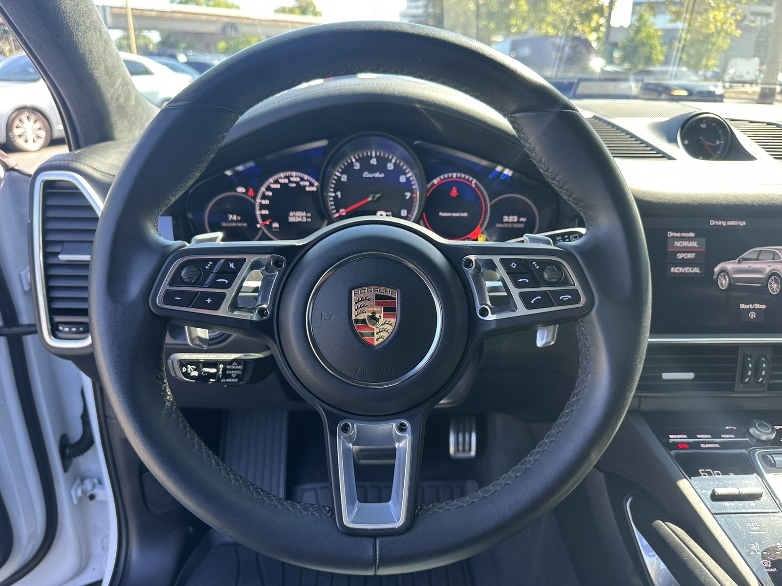 Used 2019 Porsche Cayenne Turbo AWD/4WD image 14
