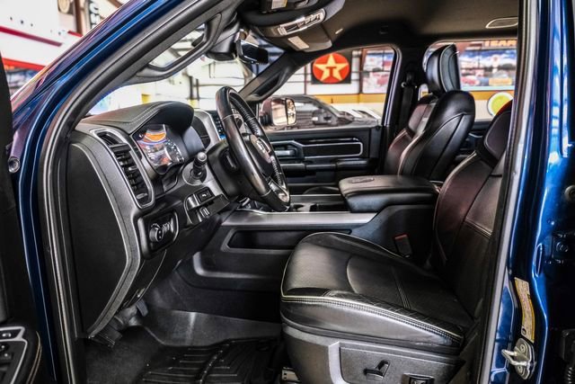Used 2021 RAM 2500 Laramie w/ Night Edition AWD/4WD image 6