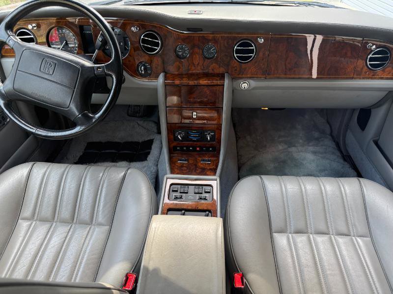 Used 1997 Rolls-Royce Silver Dawn image 15