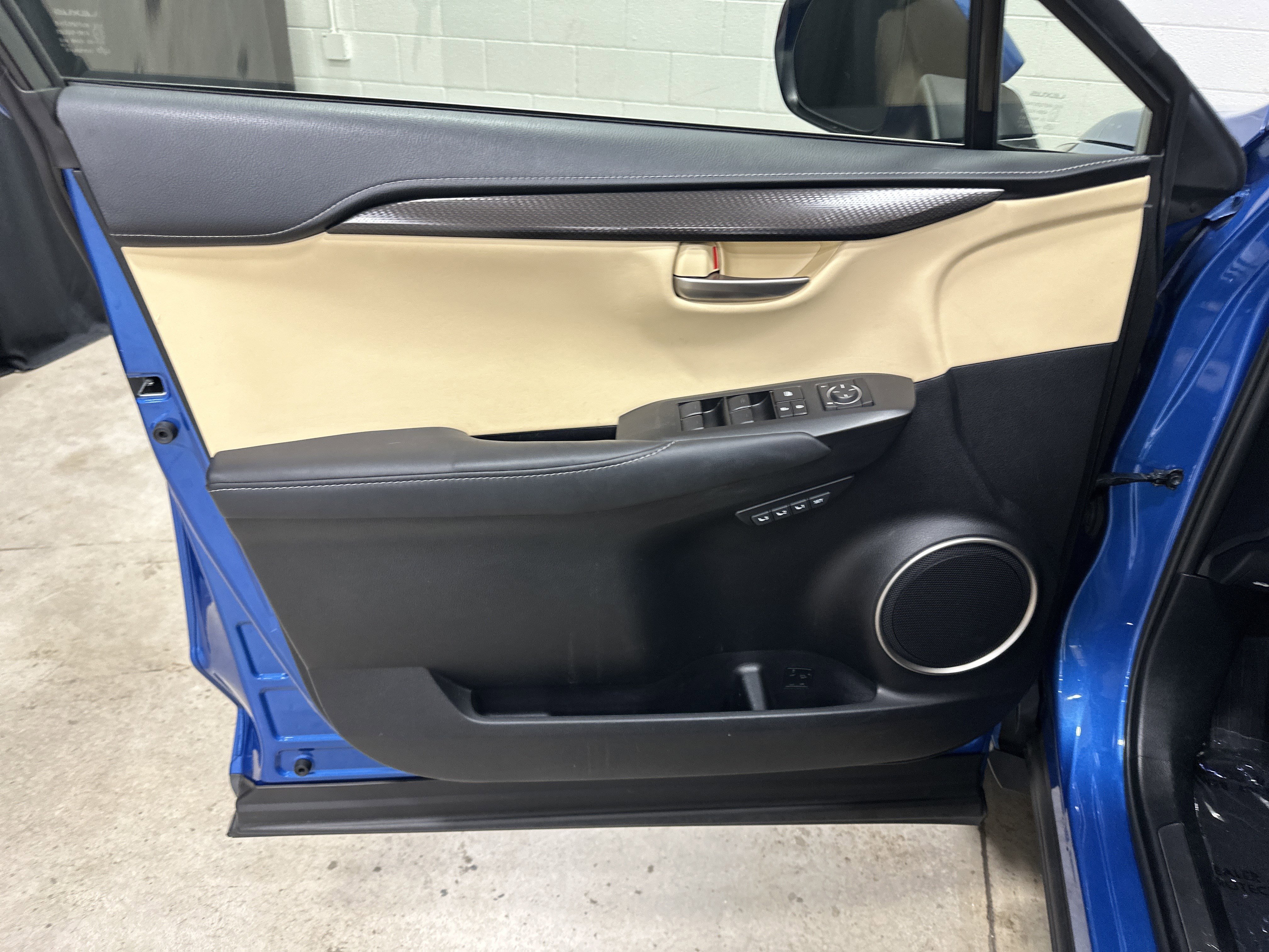 Used 2017 Lexus NX 200t AWD w/ Premium Package image 14