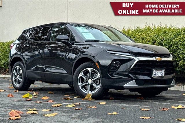 Used 2025 Chevrolet Blazer LT