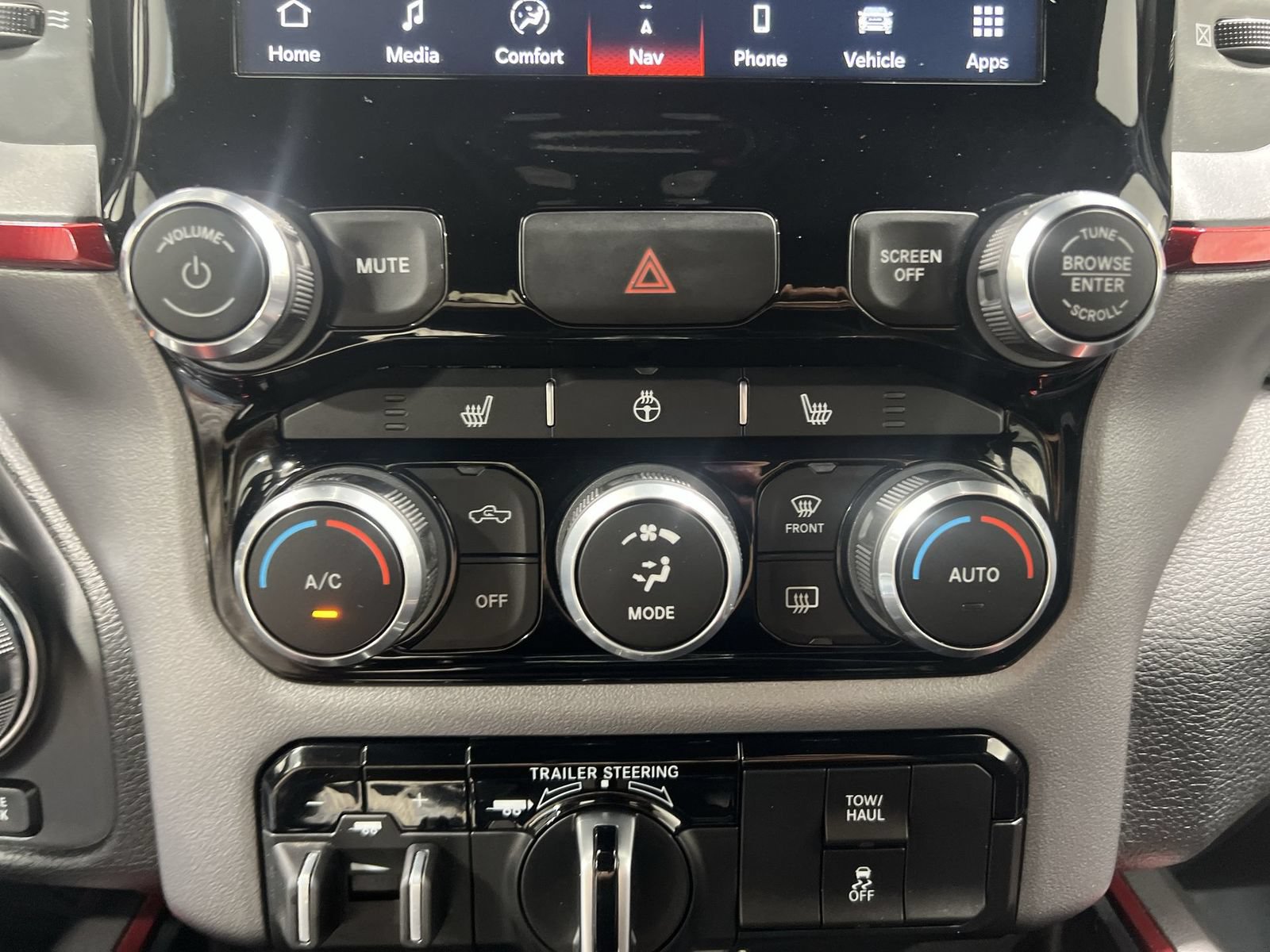 Used 2022 RAM 1500 Rebel w/ Rebel Level 1 Equipment Group AWD/4WD image 19