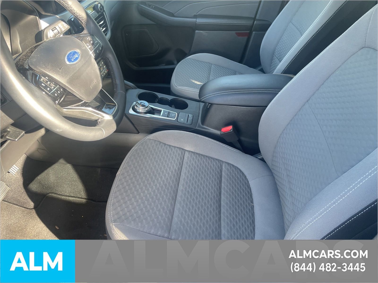 Used 2021 Ford Escape SE w/ SE Sport Appearance Package image 11