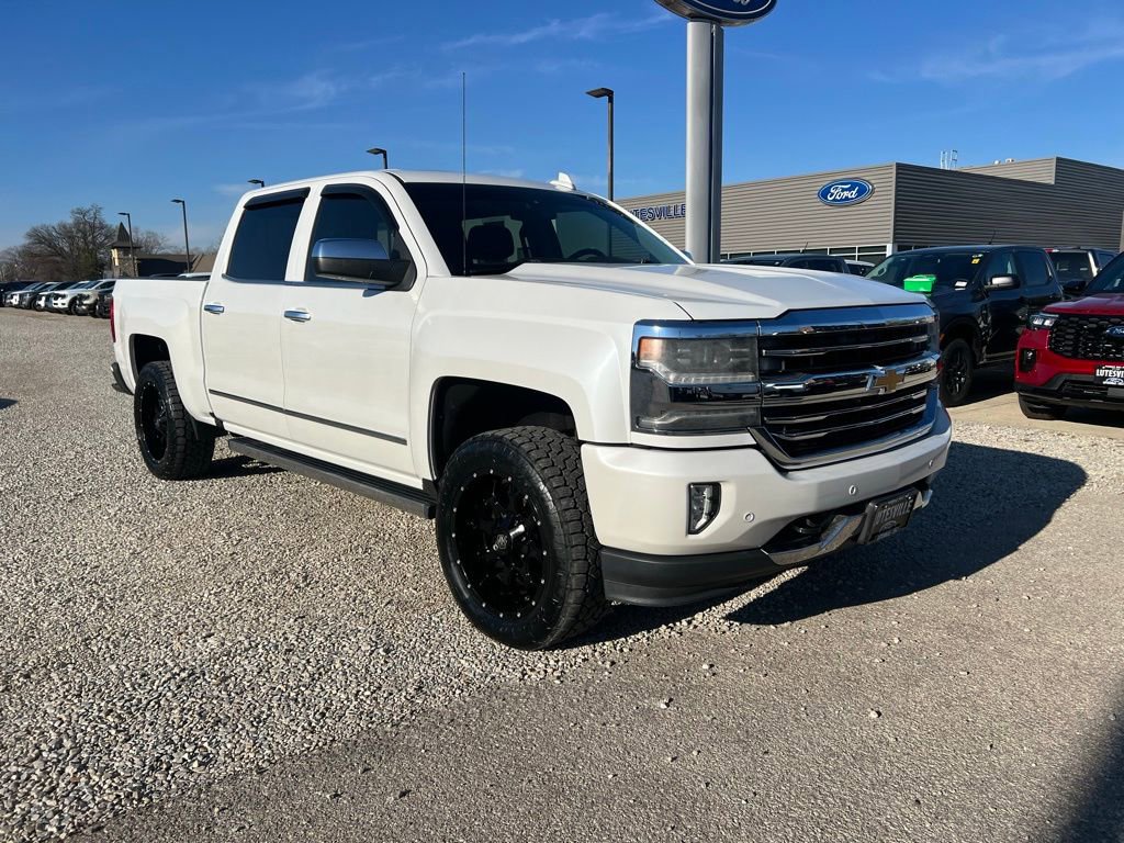 Used 2016 Chevrolet Silverado 1500 High Country w/ High Country Premium Package image 2