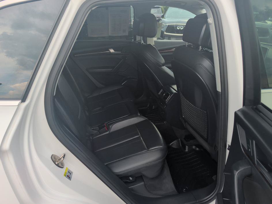 Used 2018 Audi Q5 2.0T Premium Plus w/ Premium Plus Package AWD/4WD image 13
