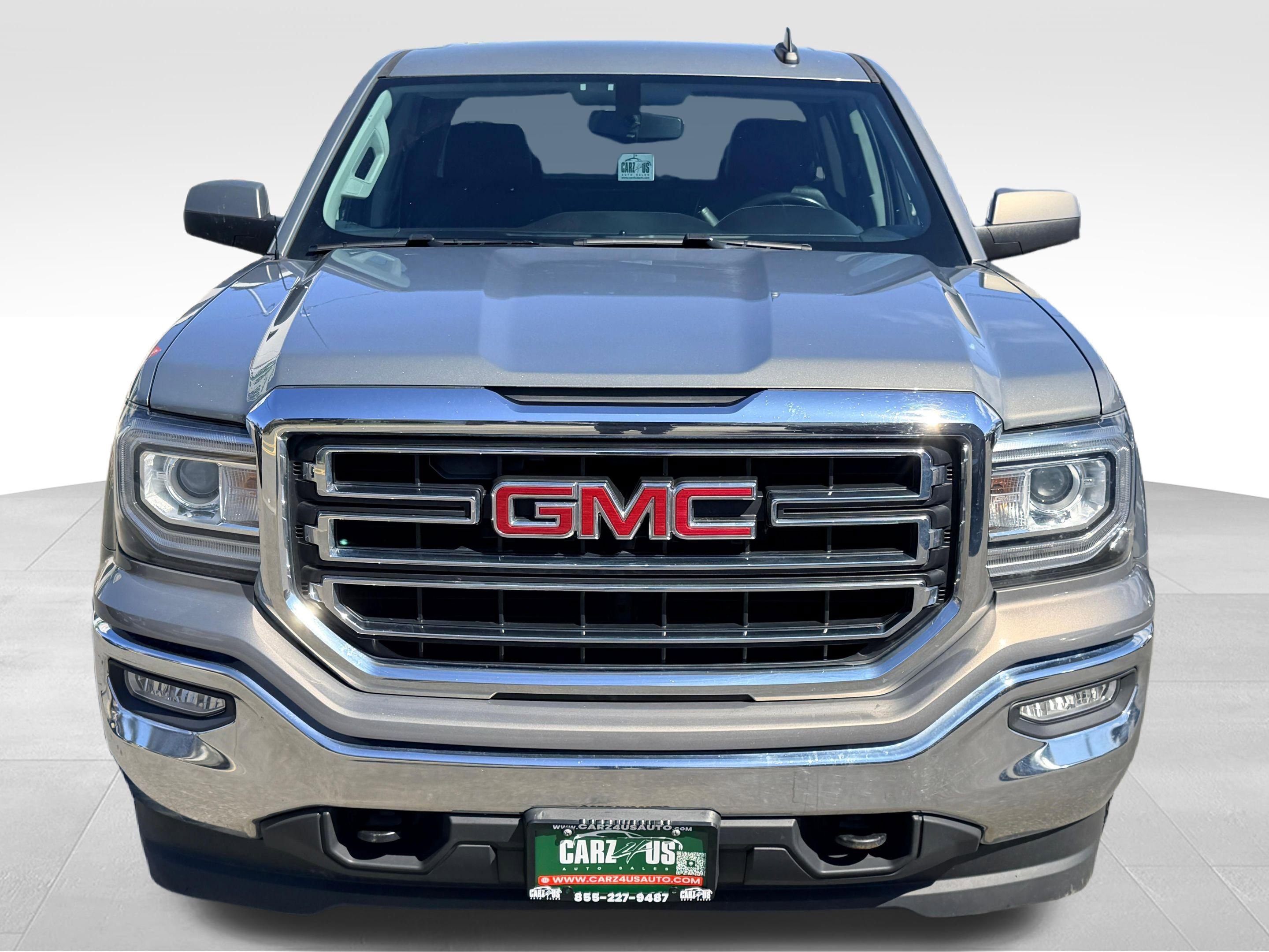 Used 2017 GMC Sierra 1500 SLE w/ SLE Value Package image 2