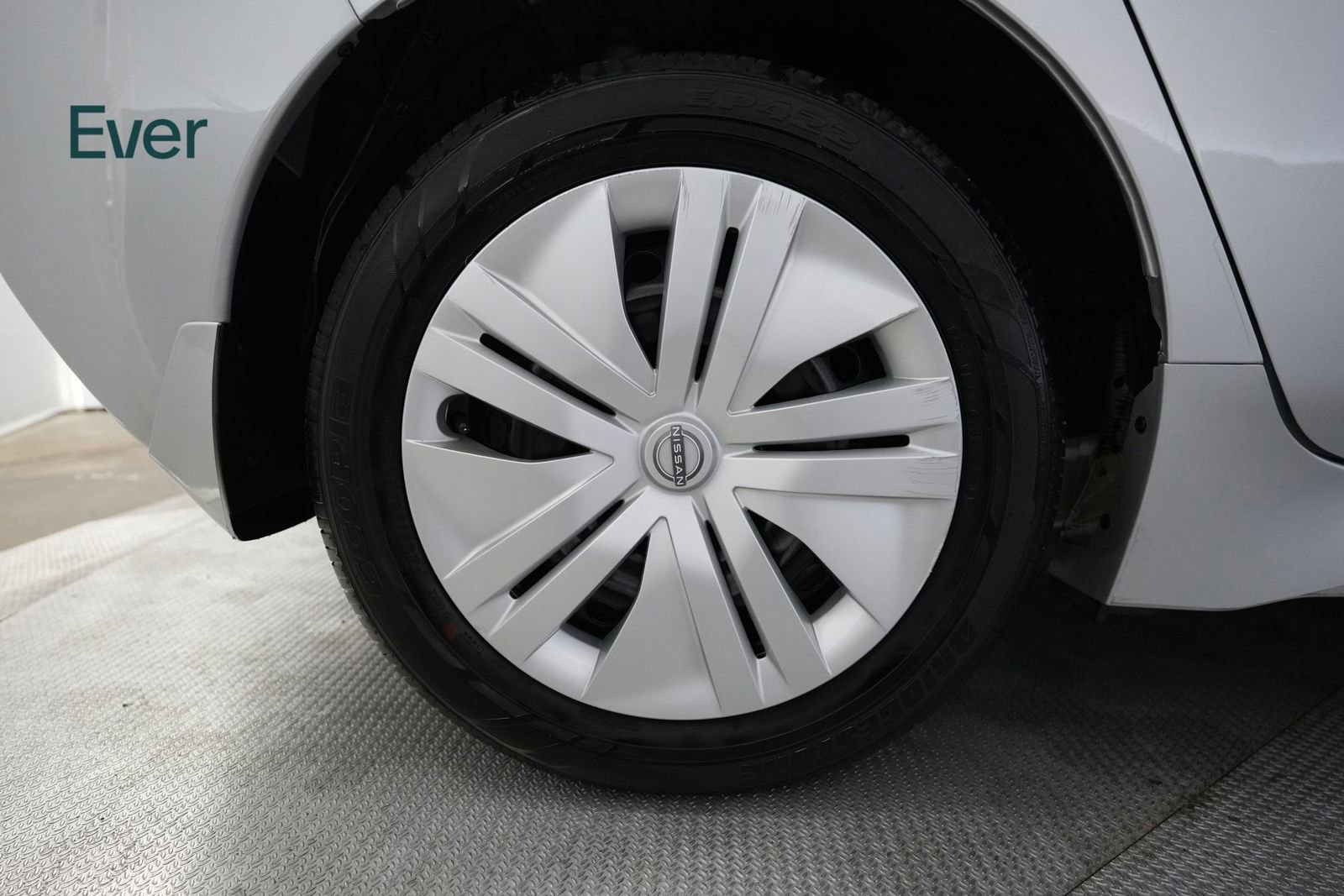 Used 2025 Nissan Leaf S FWD image 22