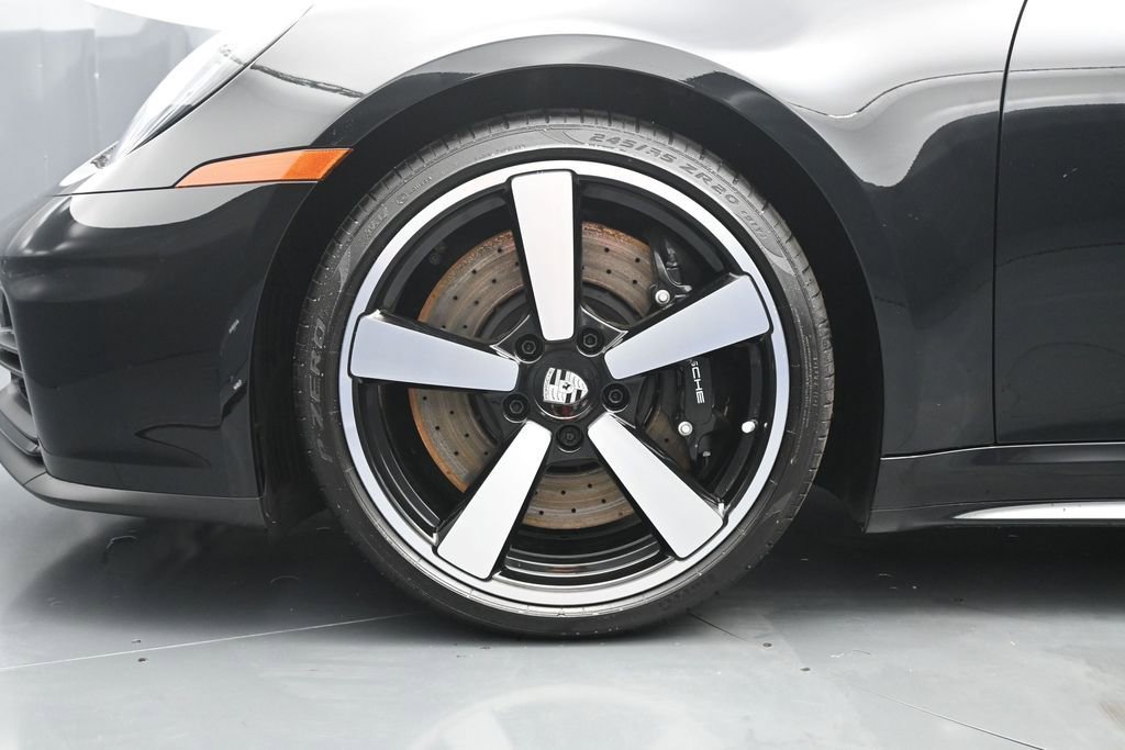 Certified 2026 Porsche 911 Targa 4S AWD/4WD image 4