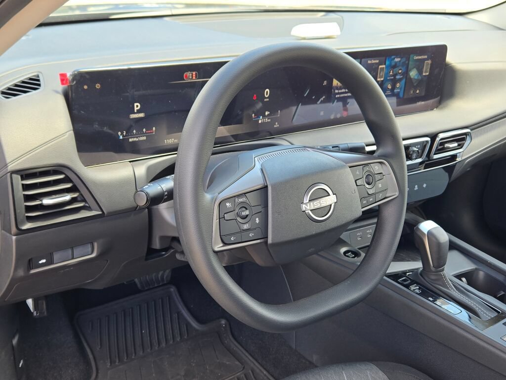 Used 2026 Nissan Sentra SV w/ Floor Mat Package FWD image 3