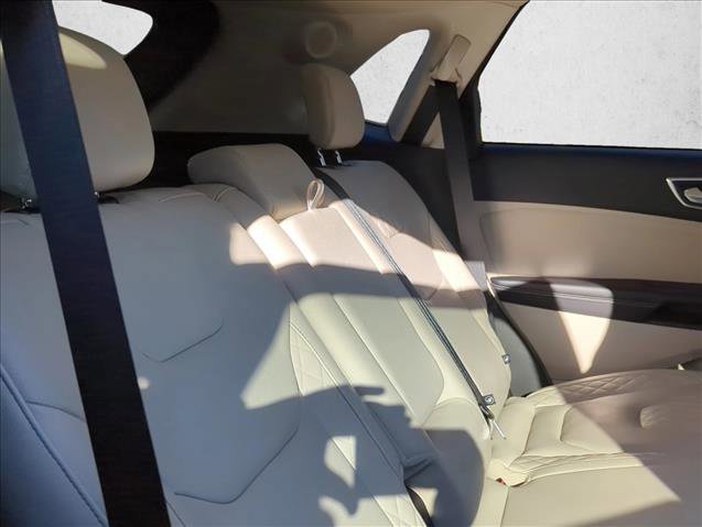 Used 2024 Ford Edge Titanium w/ Equipment Group 301A image 21