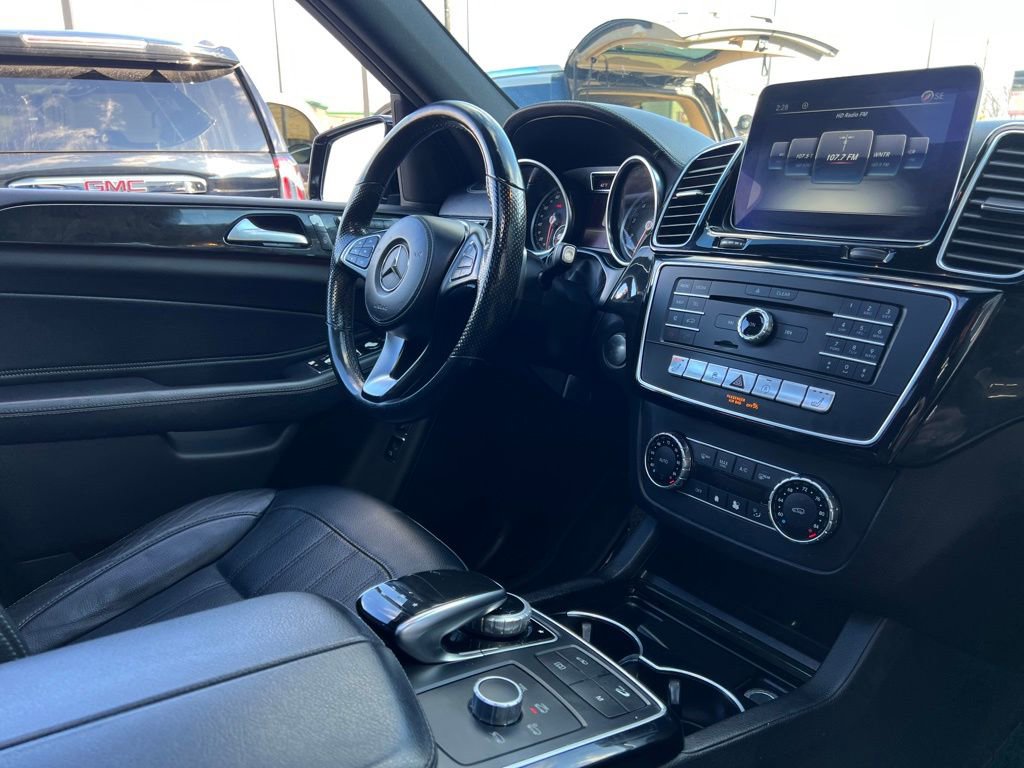 Used 2019 Mercedes-Benz GLS 450 4MATIC image 31