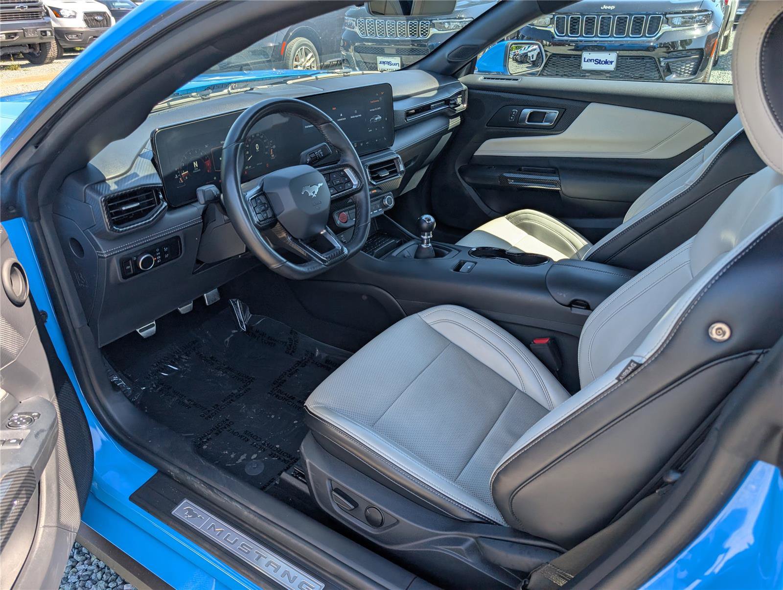 Used 2024 Ford Mustang GT Premium RWD image 13