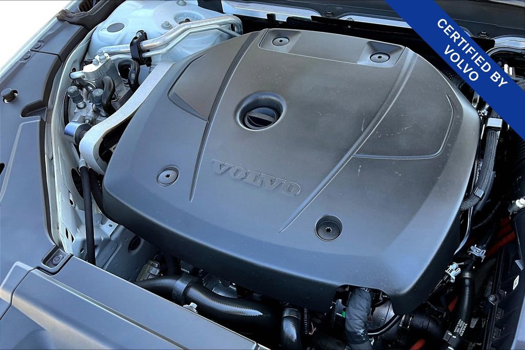 Certified 2024 Volvo S90 T8 Ultimate w/ Lounge Package image 42