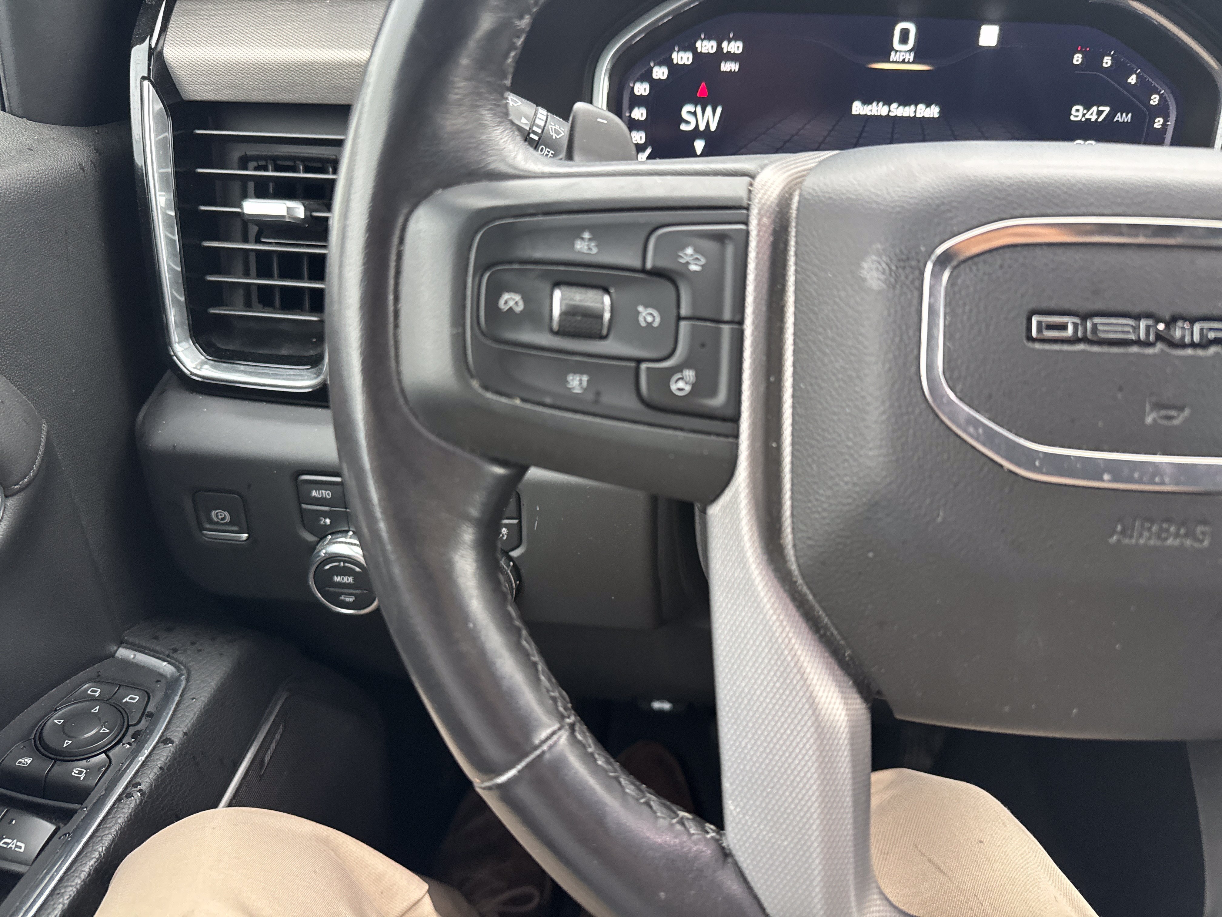 Used 2022 GMC Sierra 1500 Denali AWD/4WD image 18